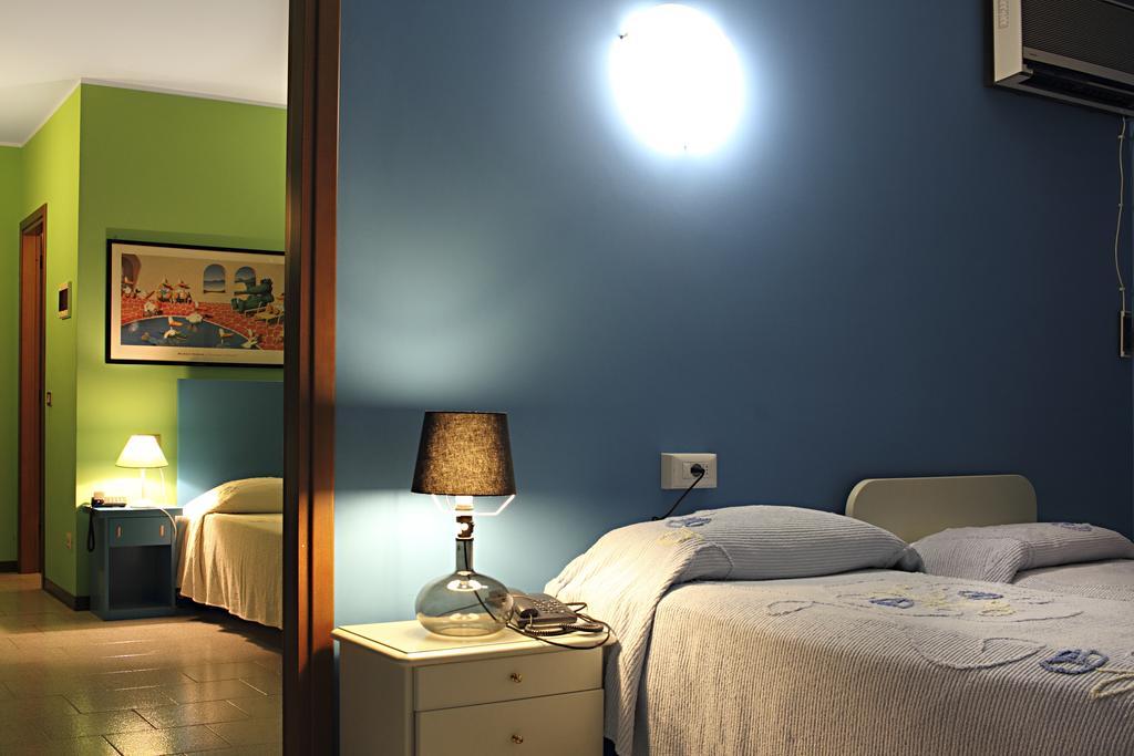 Hôtel Aquamaris à Sala Baganza Extérieur photo