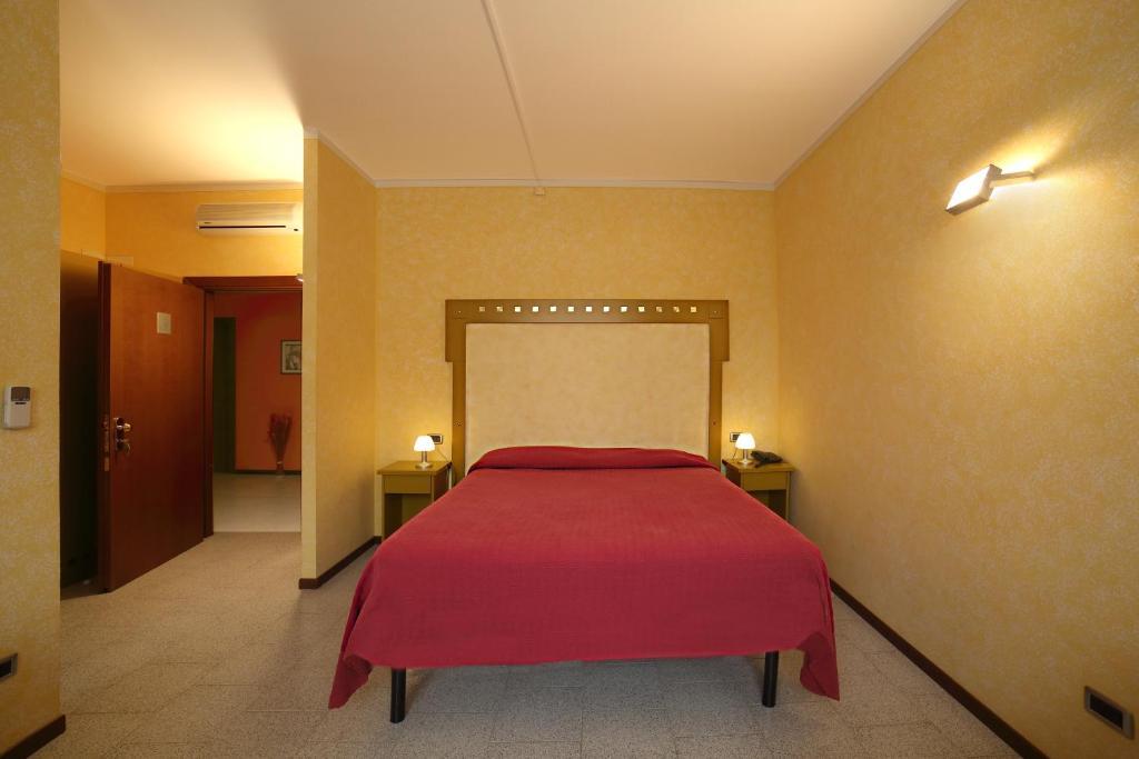 Hôtel Aquamaris à Sala Baganza Chambre photo