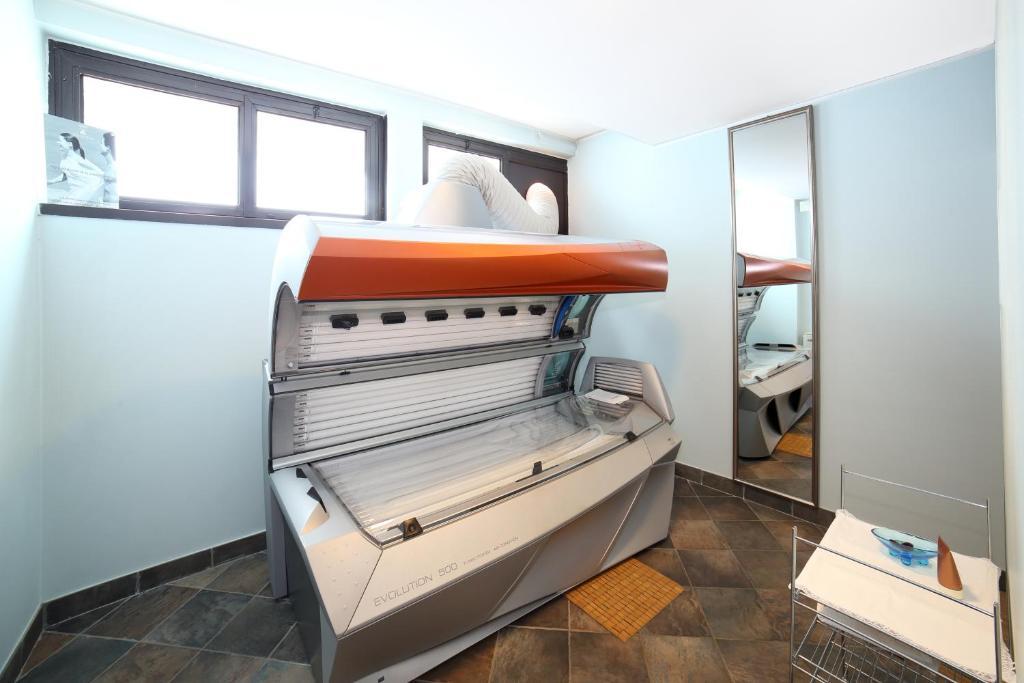 Hôtel Aquamaris à Sala Baganza Extérieur photo